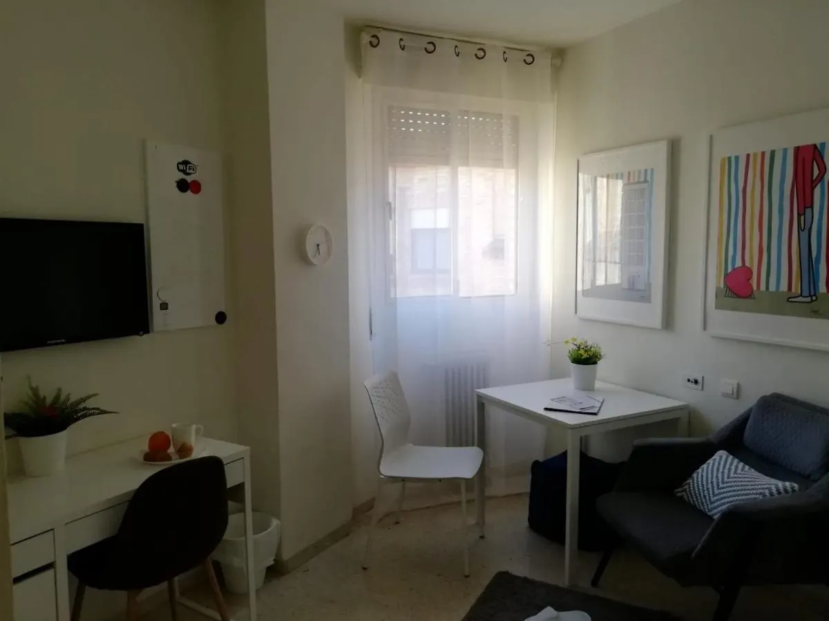 Residencia El Realejo Pansiyon Granada Hostel