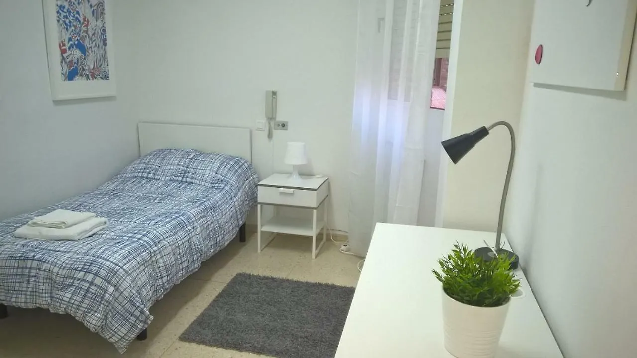 Residencia El Realejo Pansiyon Granada Hostel